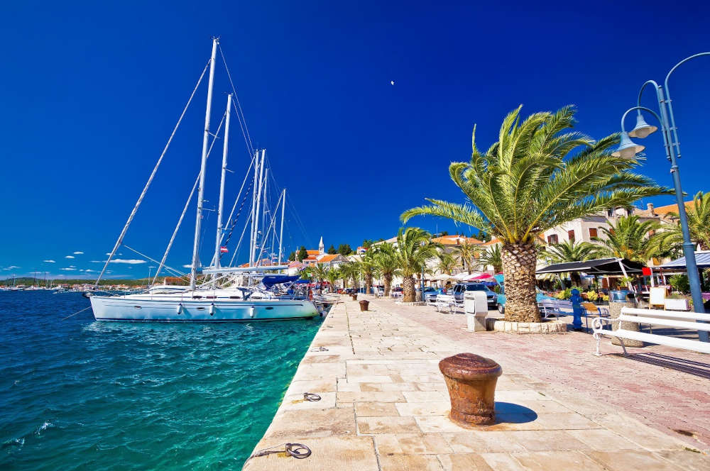 5 reasons why motorboat rental is the best way to discover Dalmatia