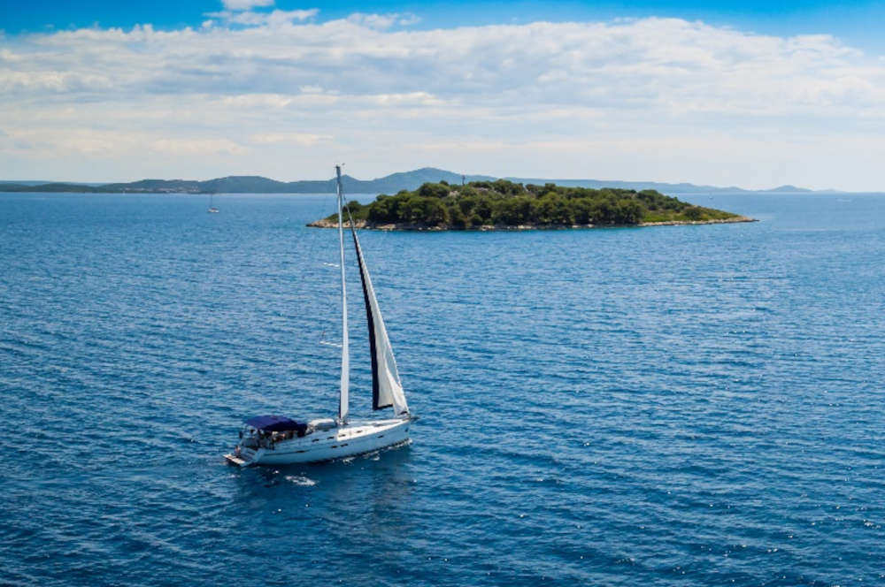 Rent a sailing yacht in Biograd na Moru and set sail for Split