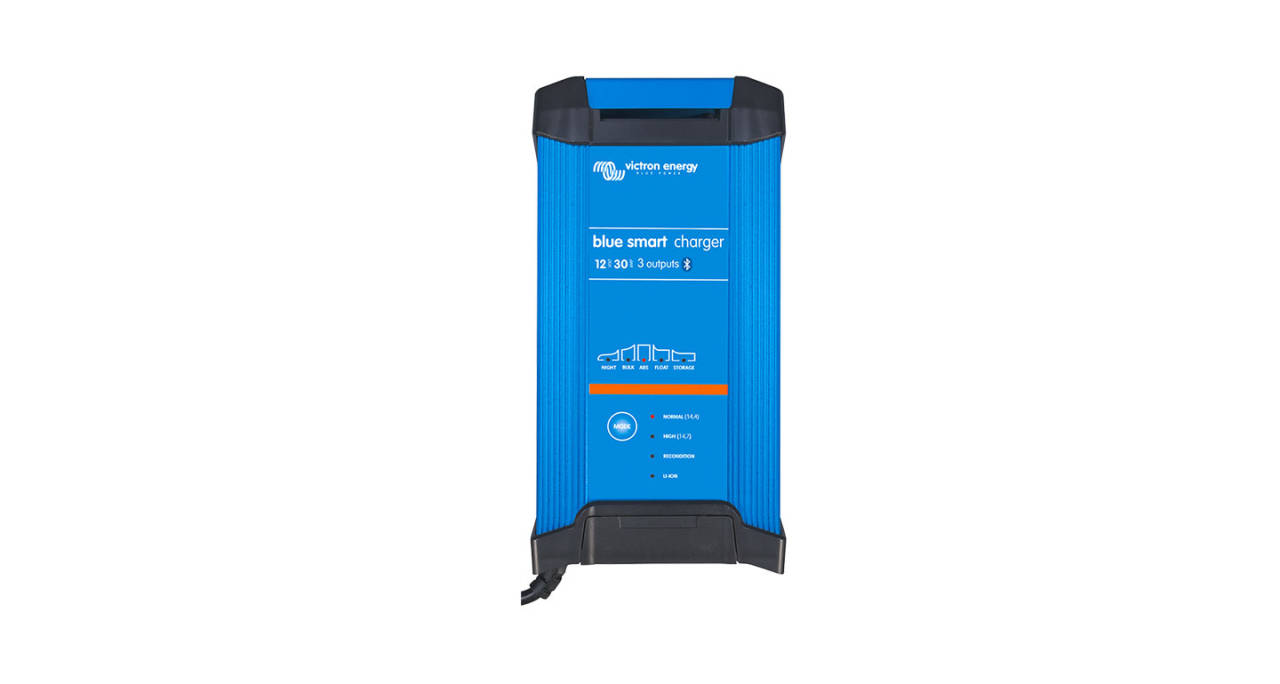 Blue Smart IP22 Charger