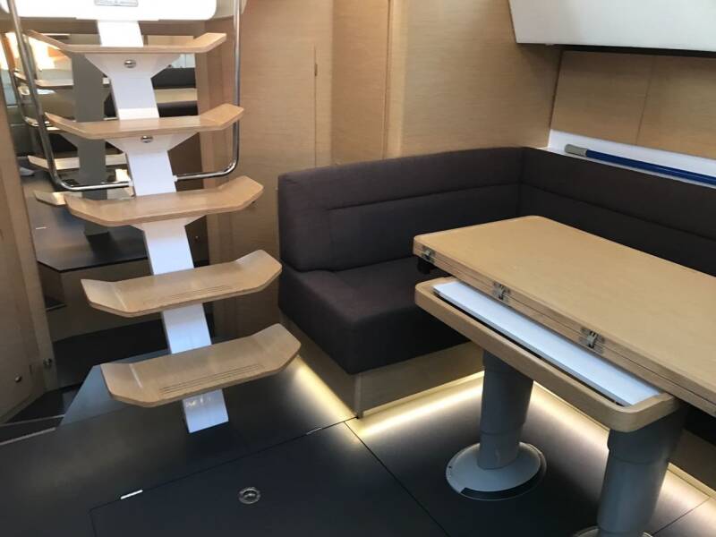 Elan Impression 50, Moonlight