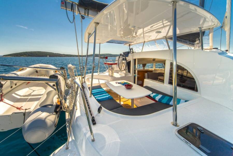 Lagoon 380, Queen Mia