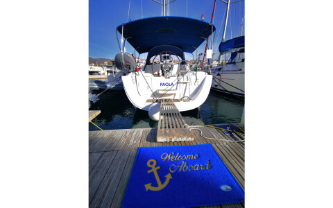 Sun Odyssey 33i, Paola