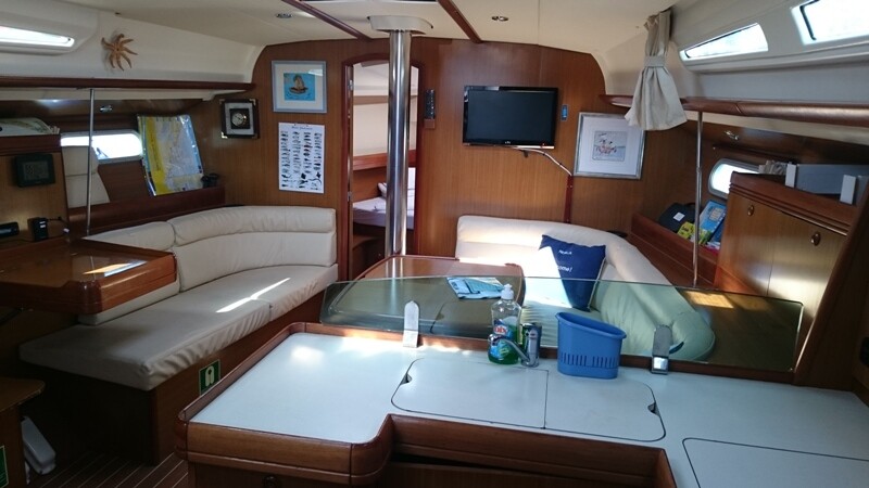 Sun Odyssey 42i, Nereja