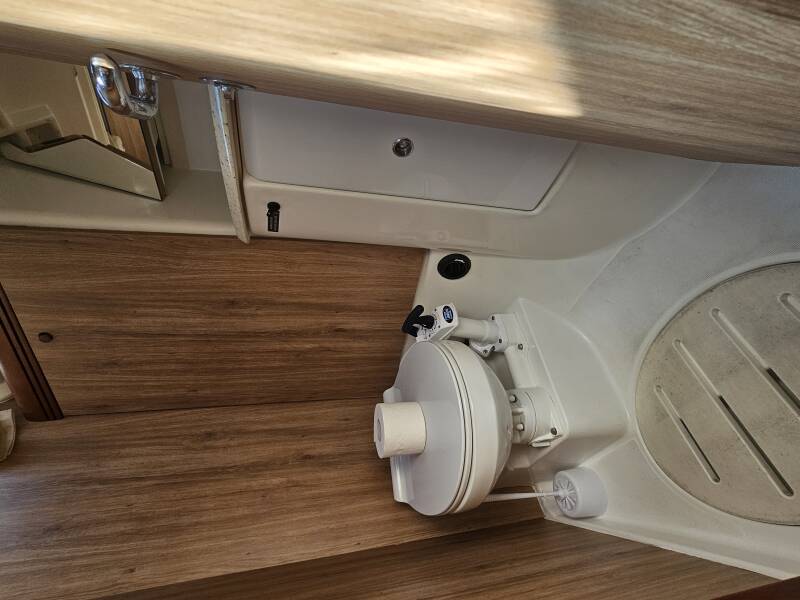 Sun Odyssey 42i, Nereja